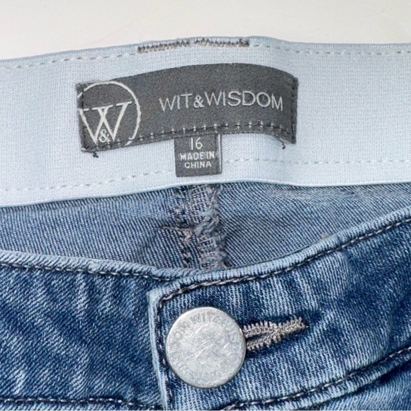 Wit & Wisdom Ab’Solution Denim Shorts Long Size 16 - Picture 6 of 13